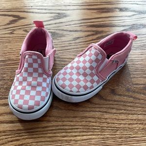 Toddler canvas shoes
